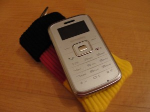 My new handy on the German flag colored Handy Sock