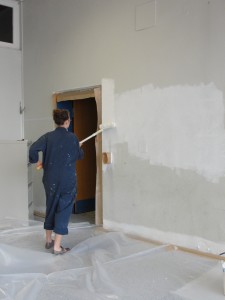 painting the gym walls white